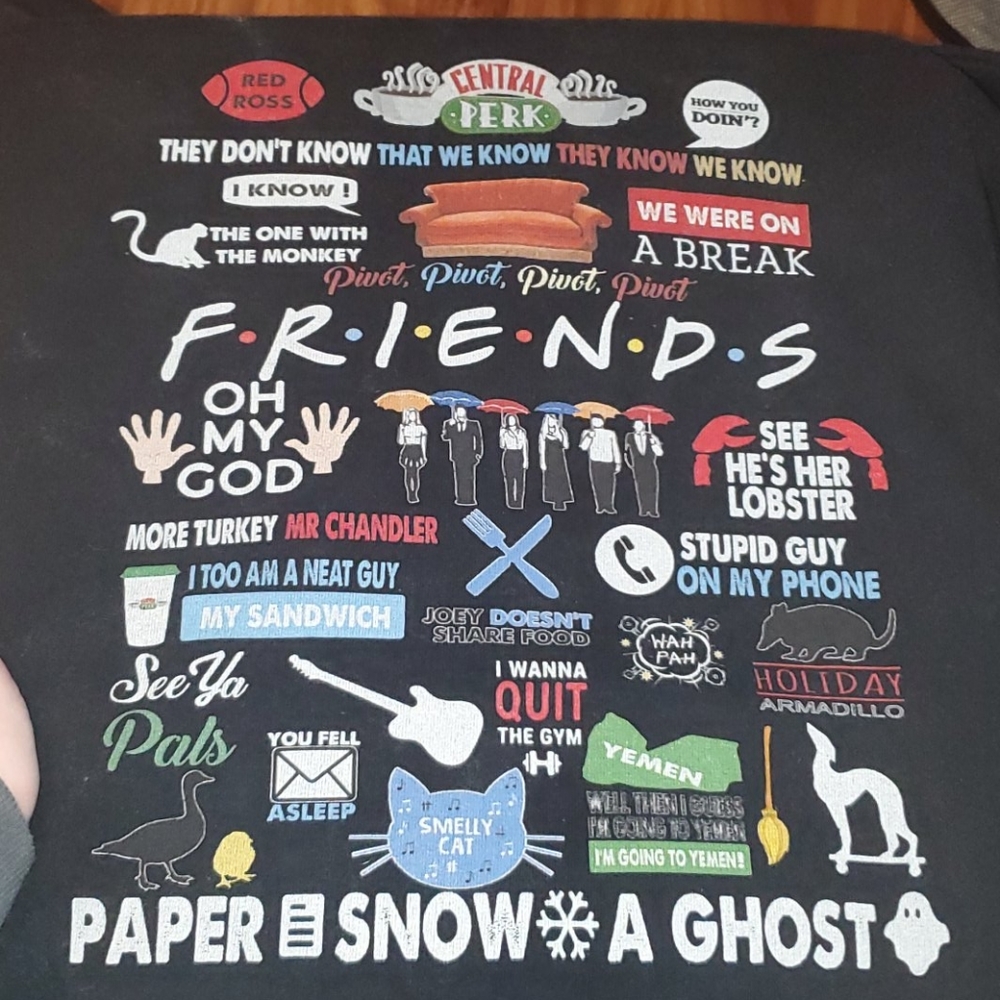 Friends pullover